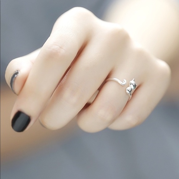 Silver cat ring - Picture 3 of 3